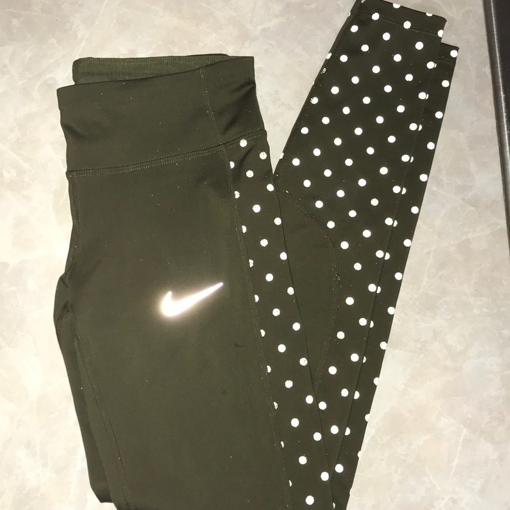 BRAND NEW NEVER WORN Full-Length Nike Leggings